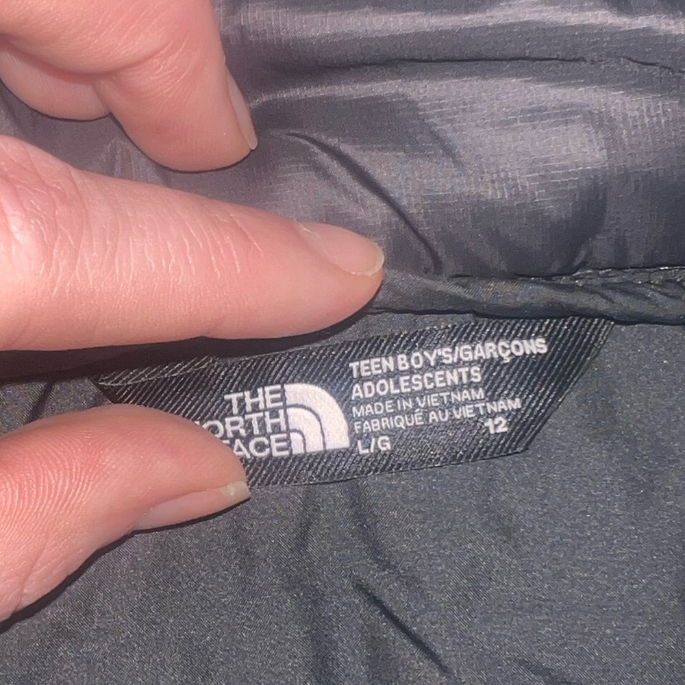 The North Face Kids Charcoal Puffer Jacket - Picture 2 of 4